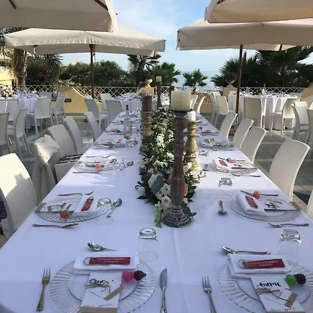 Szálloda La Playa 4*