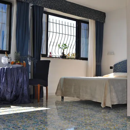 Hotell Grand La Playa 4*