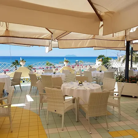 La Playa