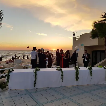 Hotel La Playa 4*