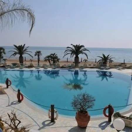 La Playa