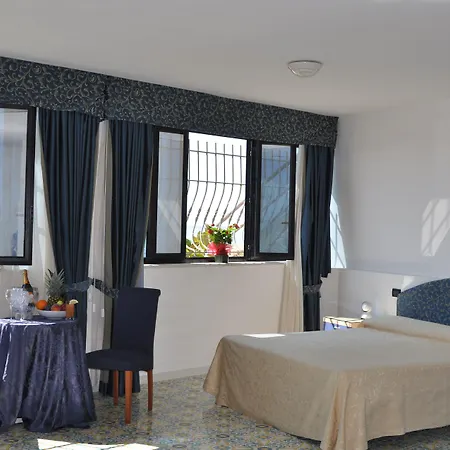 Hotel La Playa Sperlonga
