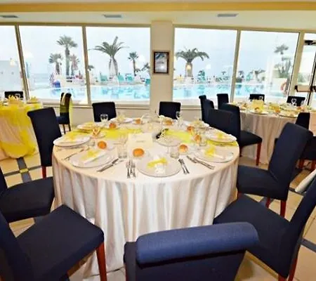 Hotell Grand La Playa Sperlonga